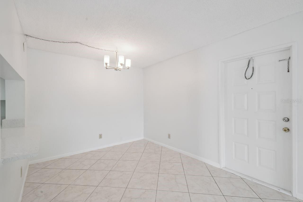 8215 Sun Spring Circle , Unit 12, Orlando, FL 32825 Photo