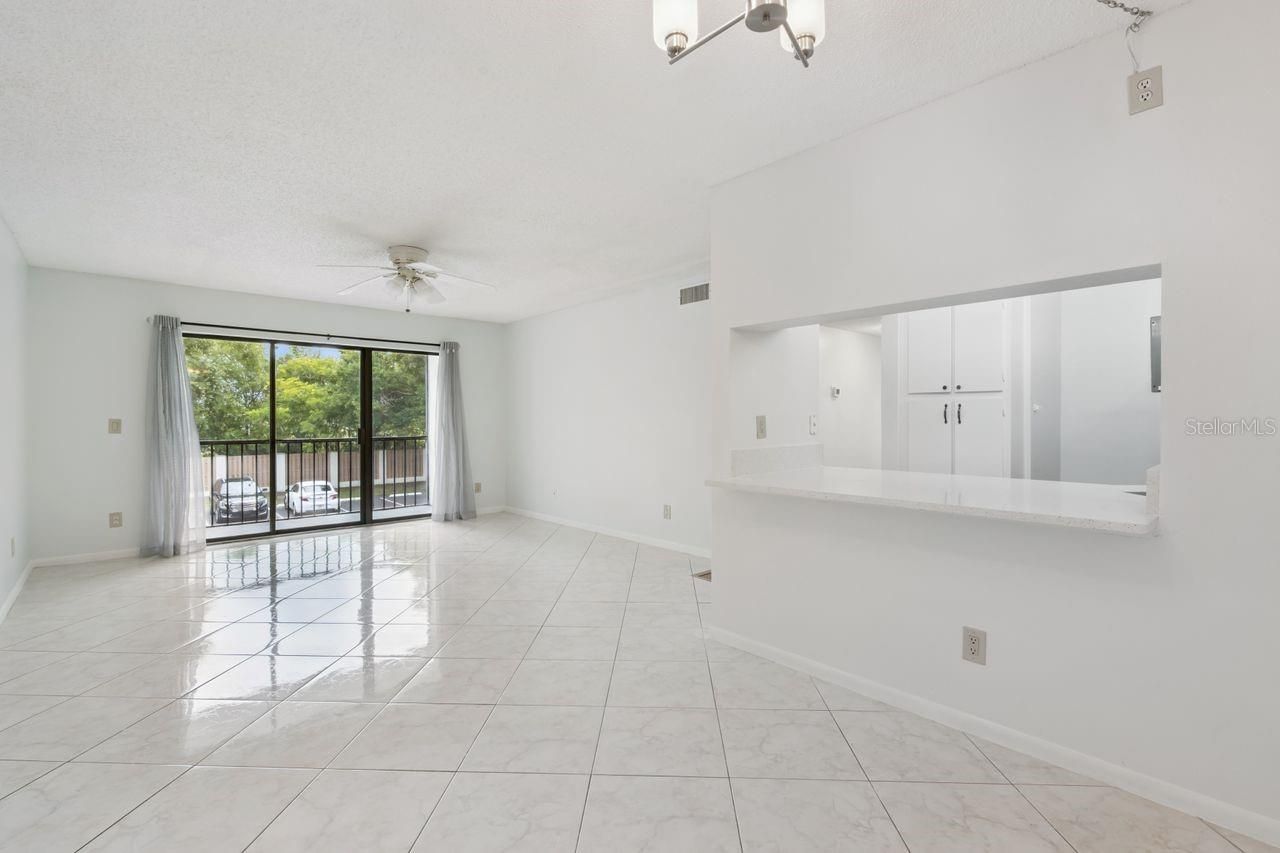 8215 Sun Spring Circle , Unit 12, Orlando, FL 32825 Photo