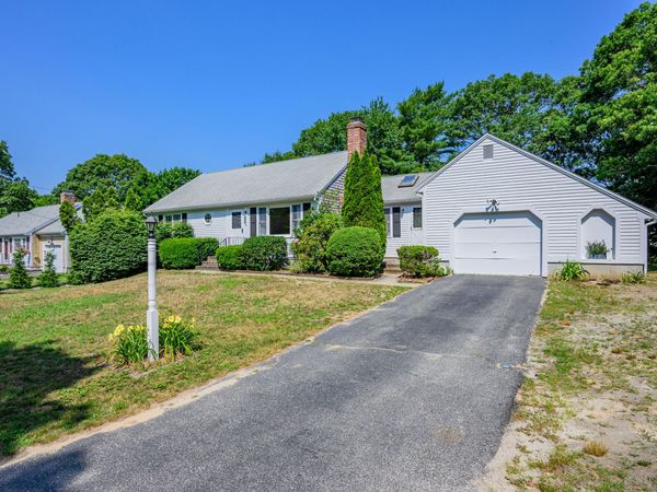 295 Westwind Circle , Osterville, MA 02655