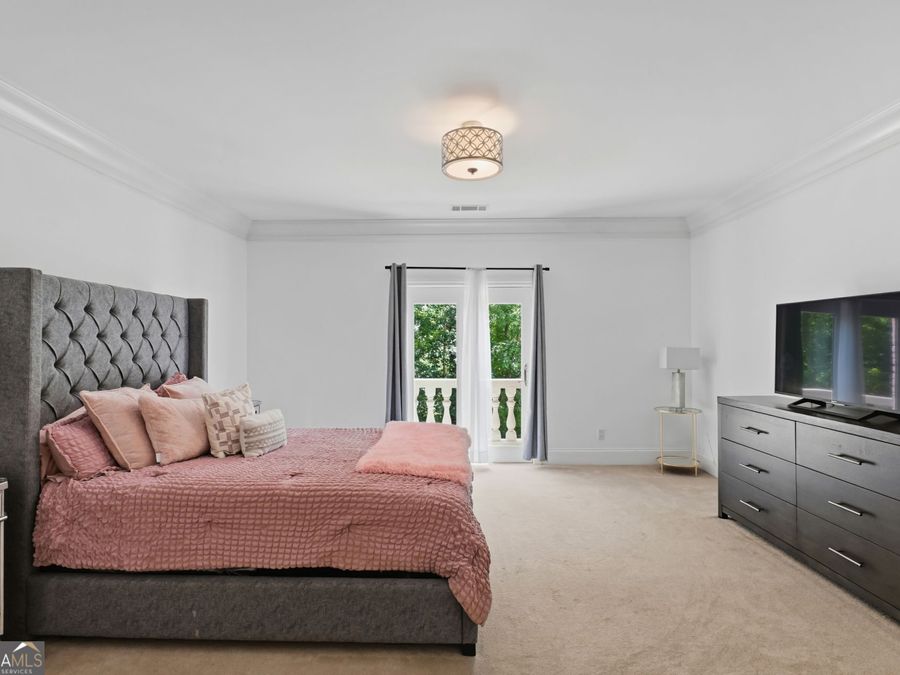 Property Image 79