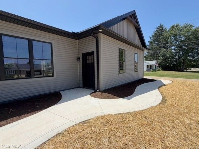 136 S Chestnut Street, Gnadenhutten, OH 44629 Photo 31