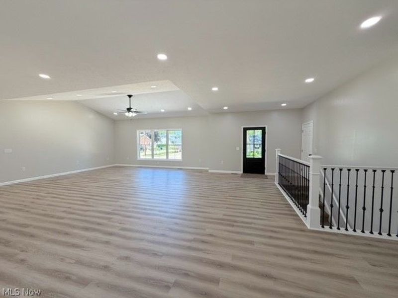 136 S Chestnut Street, Gnadenhutten, OH 44629 Photo 7