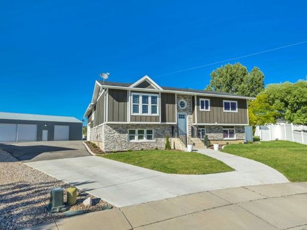 3154 W 5700 S, Roy, UT 84067