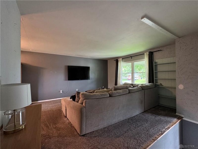 1310 Westmoor Drive, Wilmington, OH 45177 Photo 3