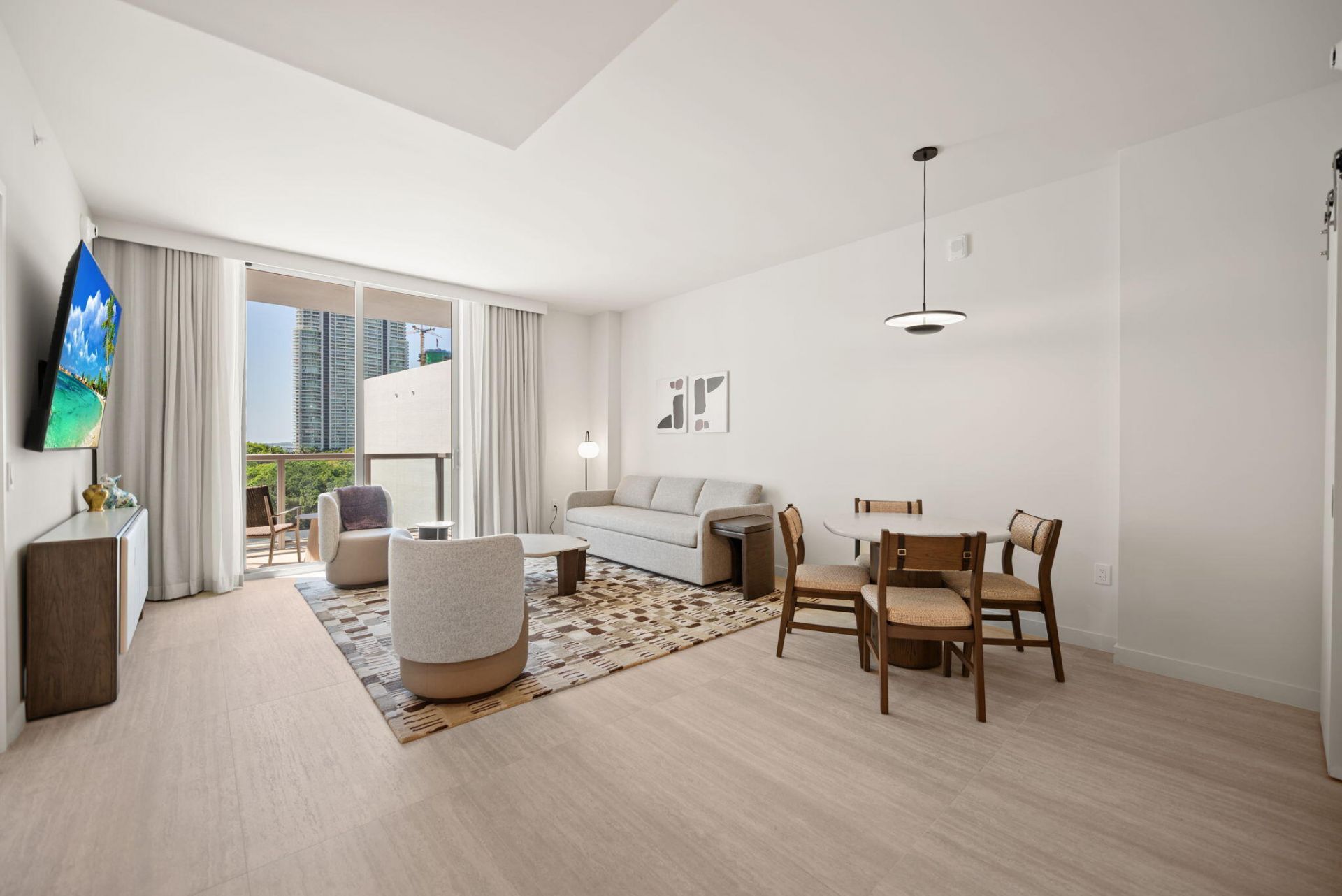1611 SW 2nd Avenue, Unit 702, Miami, FL 33129 Photo