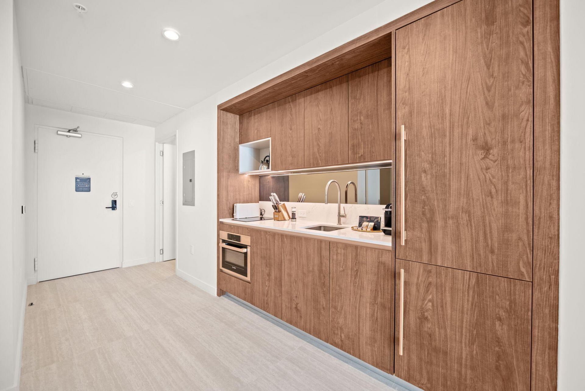 1611 SW 2nd Avenue, Unit 702, Miami, FL 33129 Photo