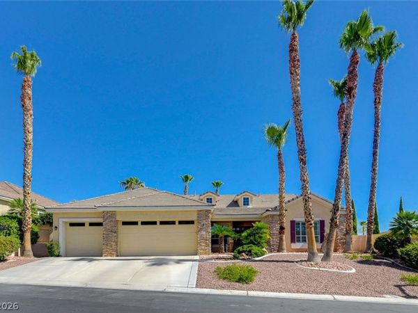 10800 Cedar Forest Avenue, Las Vegas, NV 89144