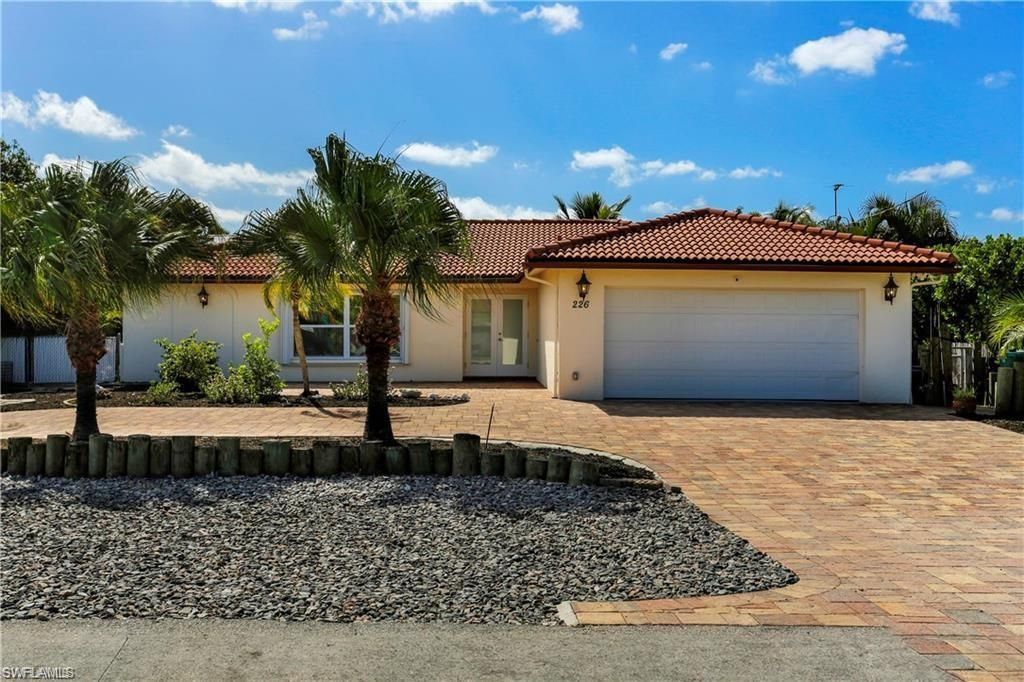 226 1st St, Bonita Springs, FL 34134 Photo