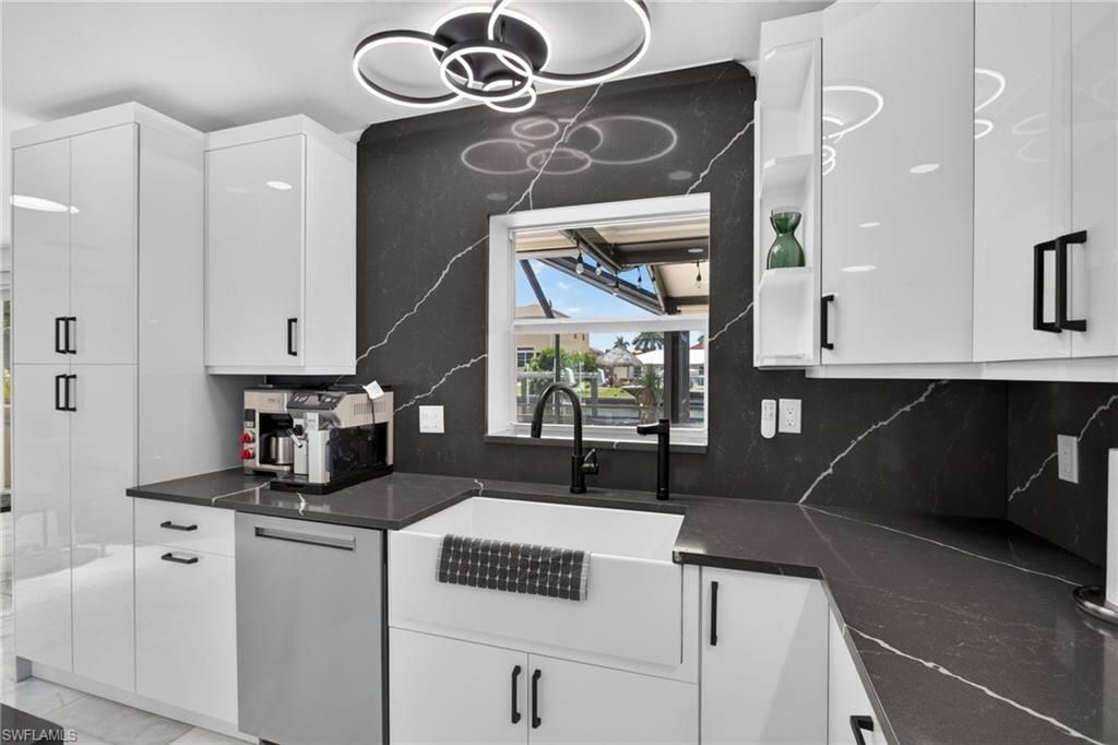 226 1st St, Bonita Springs, FL 34134 Photo