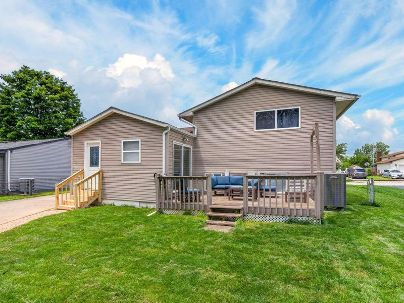 8767 Hubbard Drive S, Galloway, OH 43119 Photo 24