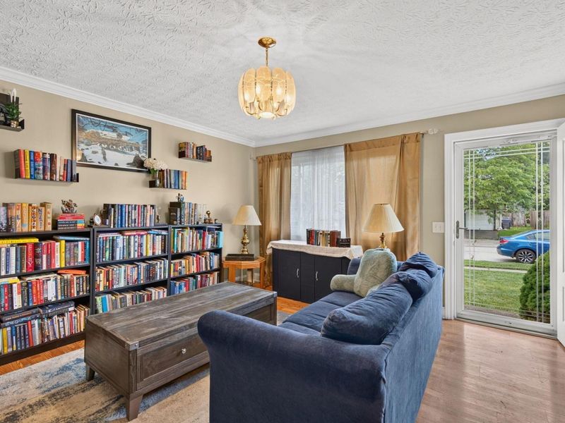 8767 Hubbard Drive S, Galloway, OH 43119 Photo 6