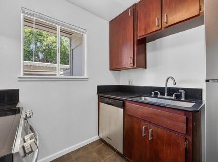 9131 Newhall Dr #78, Unit 78, Sacramento, CA 95826 Photo
