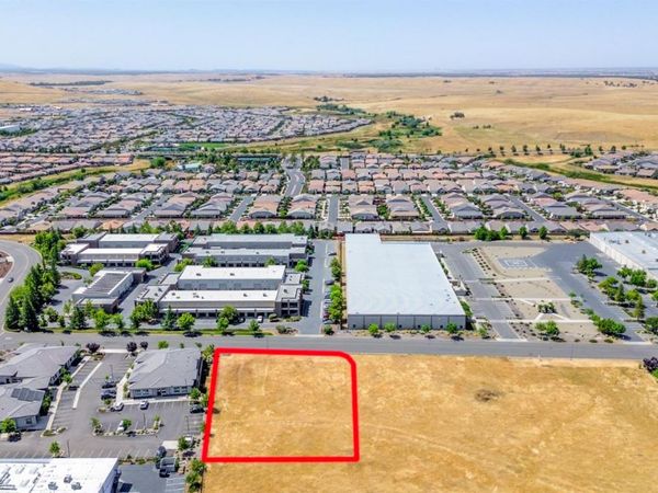 Sandstone Dr, El Dorado Hills, CA 95762