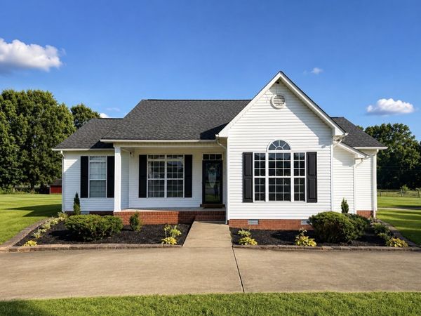 41 Harding Rd , Leoma, TN 38468