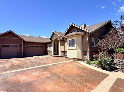 901 Sweetwater Drive, Gardnerville, NV 89460 Photo