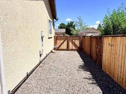 901 Sweetwater Drive, Gardnerville, NV 89460 Photo