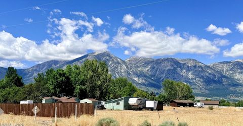 901 Sweetwater Drive, Gardnerville, NV 89460 Photo