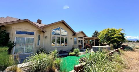 901 Sweetwater Drive, Gardnerville, NV 89460 Photo