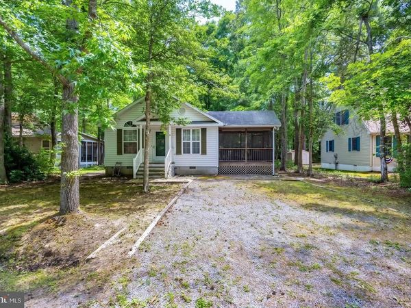 9 CAMELOT CIRCLE , OCEAN PINES, MD 21811