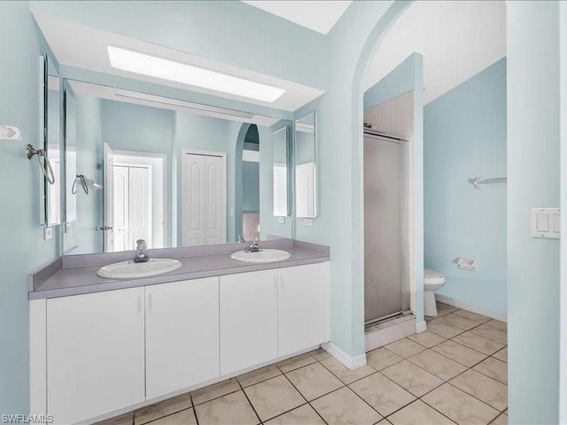 28 Cosmopolitan Dr, Unit 15, Lehigh Acres, FL 33936 Photo
