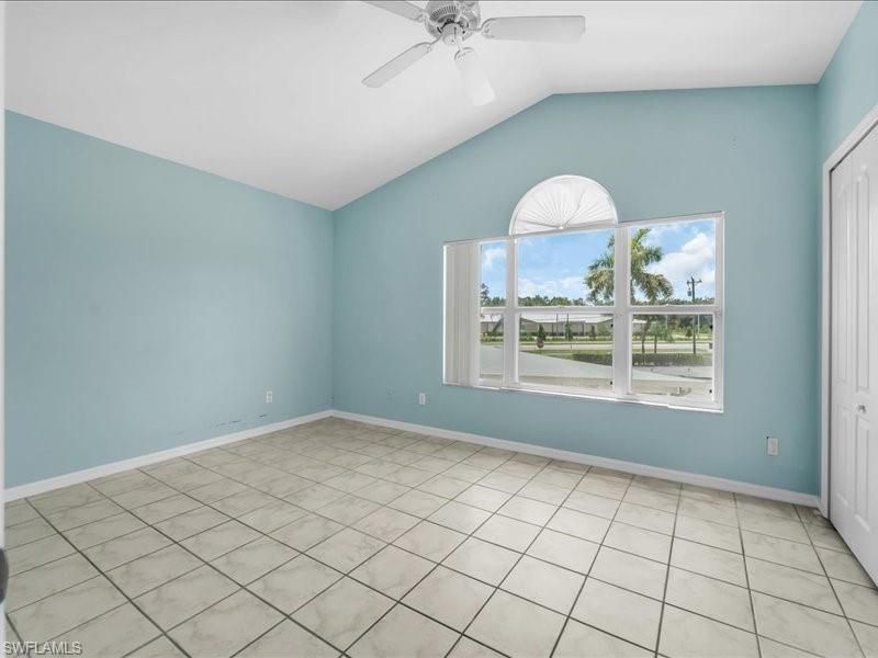 28 Cosmopolitan Dr, Unit 15, Lehigh Acres, FL 33936 Photo