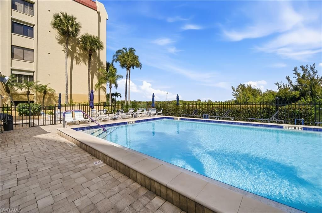 7129 Lakeridge View Ct, Unit 203, Fort Myers, FL 33907 Photo