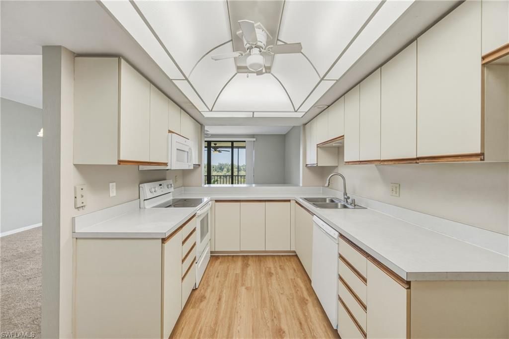 7129 Lakeridge View Ct, Unit 203, Fort Myers, FL 33907 Photo