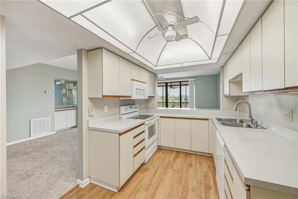 7129 Lakeridge View Ct, Unit 203, Fort Myers, FL 33907 Photo