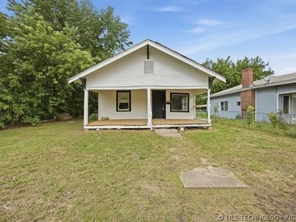 908 N Collins Avenue , Okmulgee, OK 74447