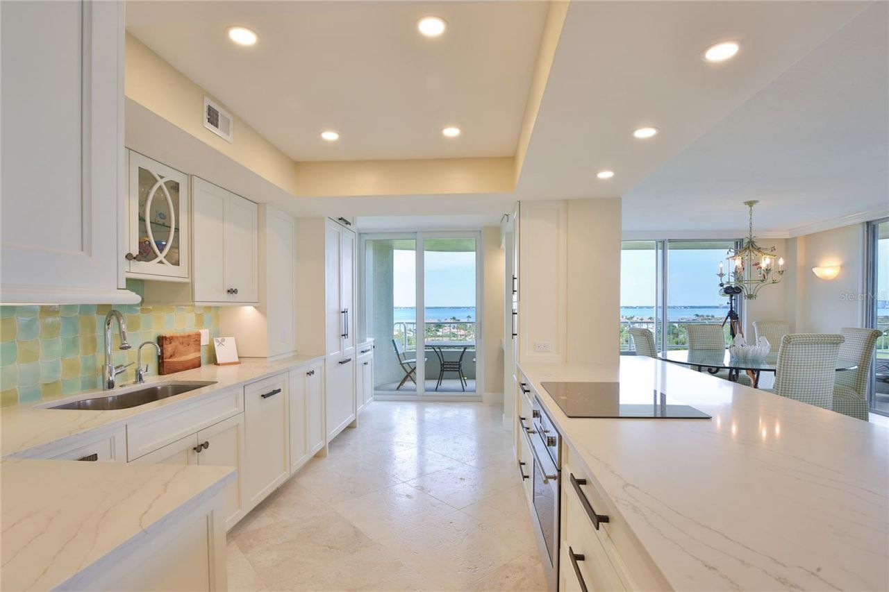775 Longboat Club Road , Unit 904, Longboat Key, FL 34228 Photo