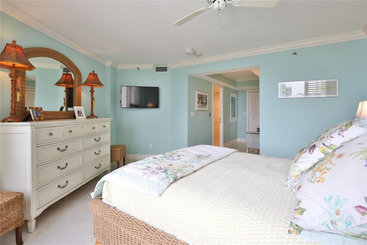 775 Longboat Club Road , Unit 904, Longboat Key, FL 34228 Photo