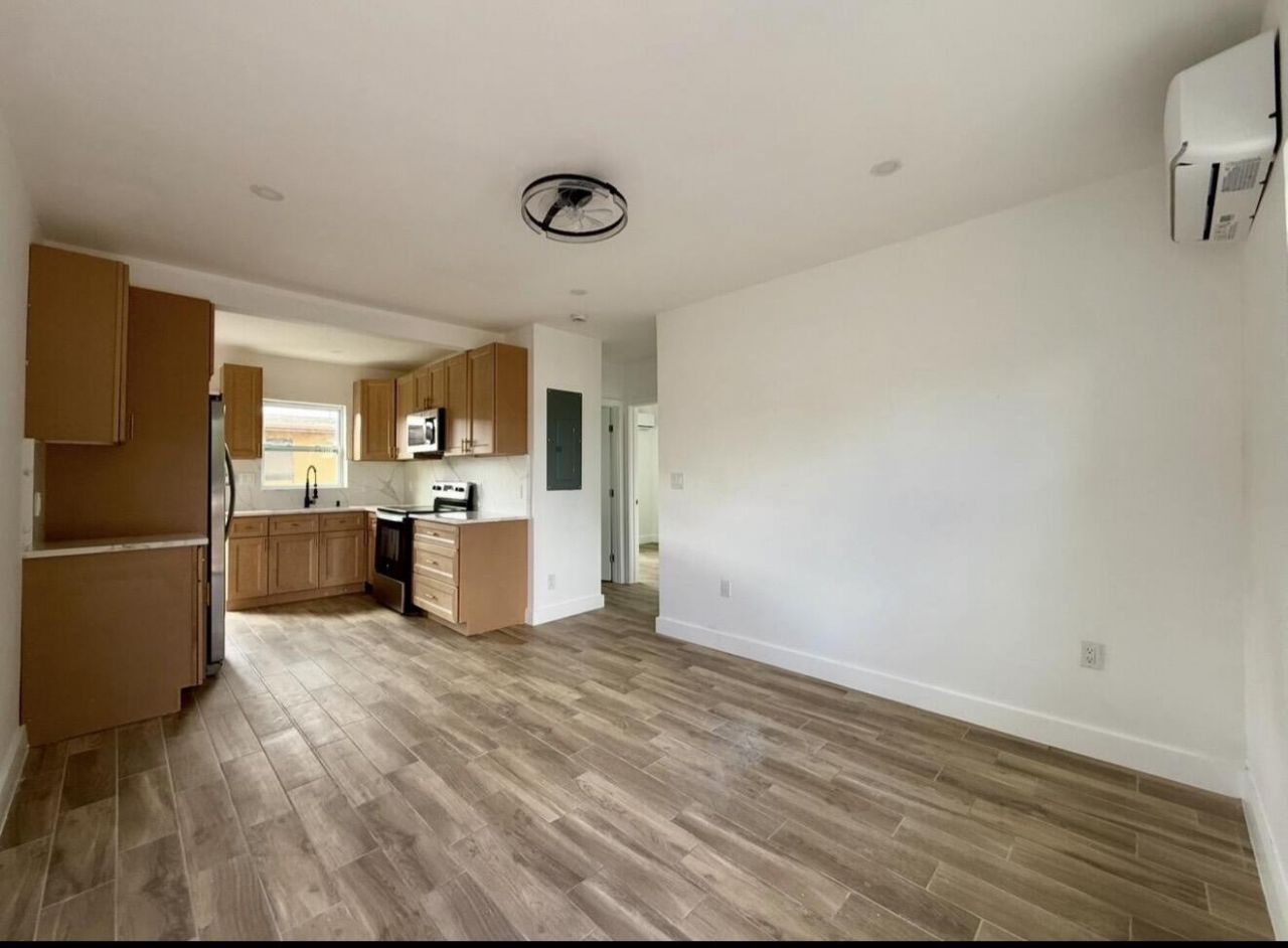 24 SW 10th Avenue, Delray Beach, FL 33444 Photo