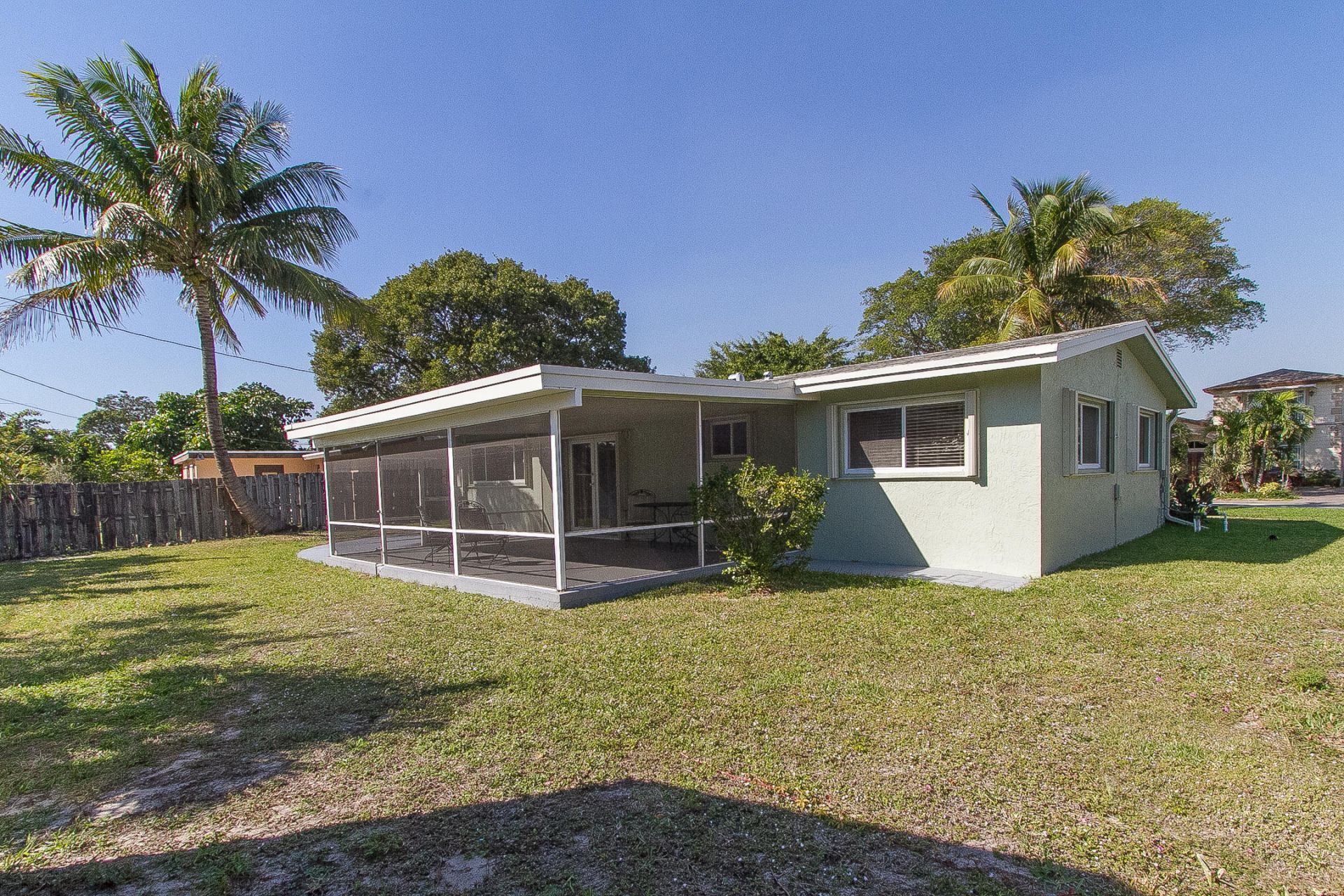 116 NW 8th Street, Boca Raton, FL 33432 Photo