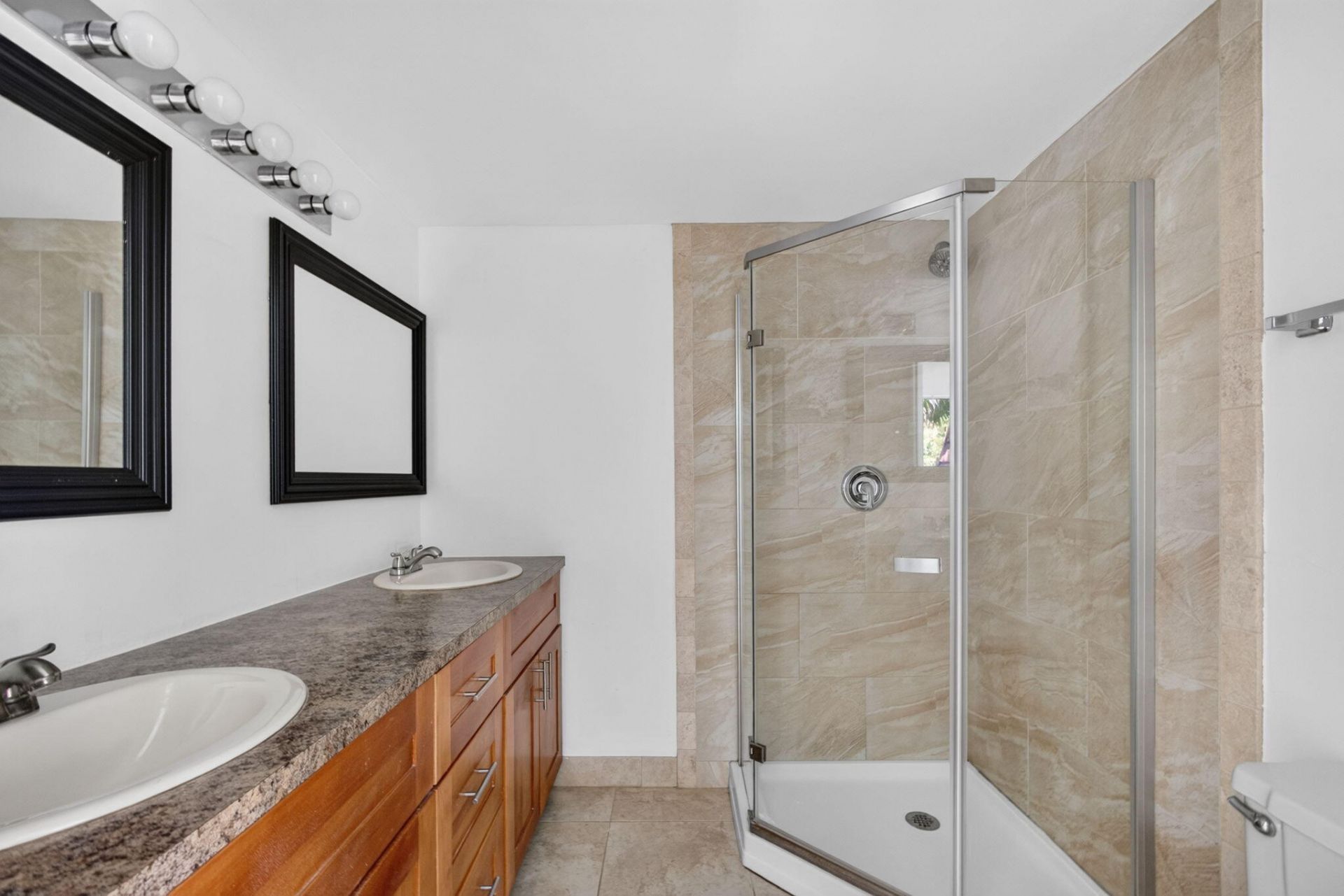 851 Blue Ridge Circle, West Palm Beach, FL 33409 Photo