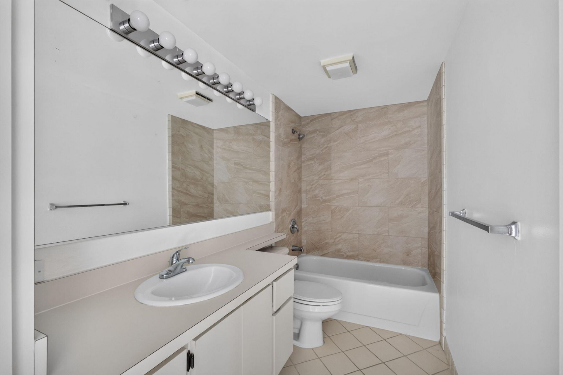 851 Blue Ridge Circle, West Palm Beach, FL 33409 Photo