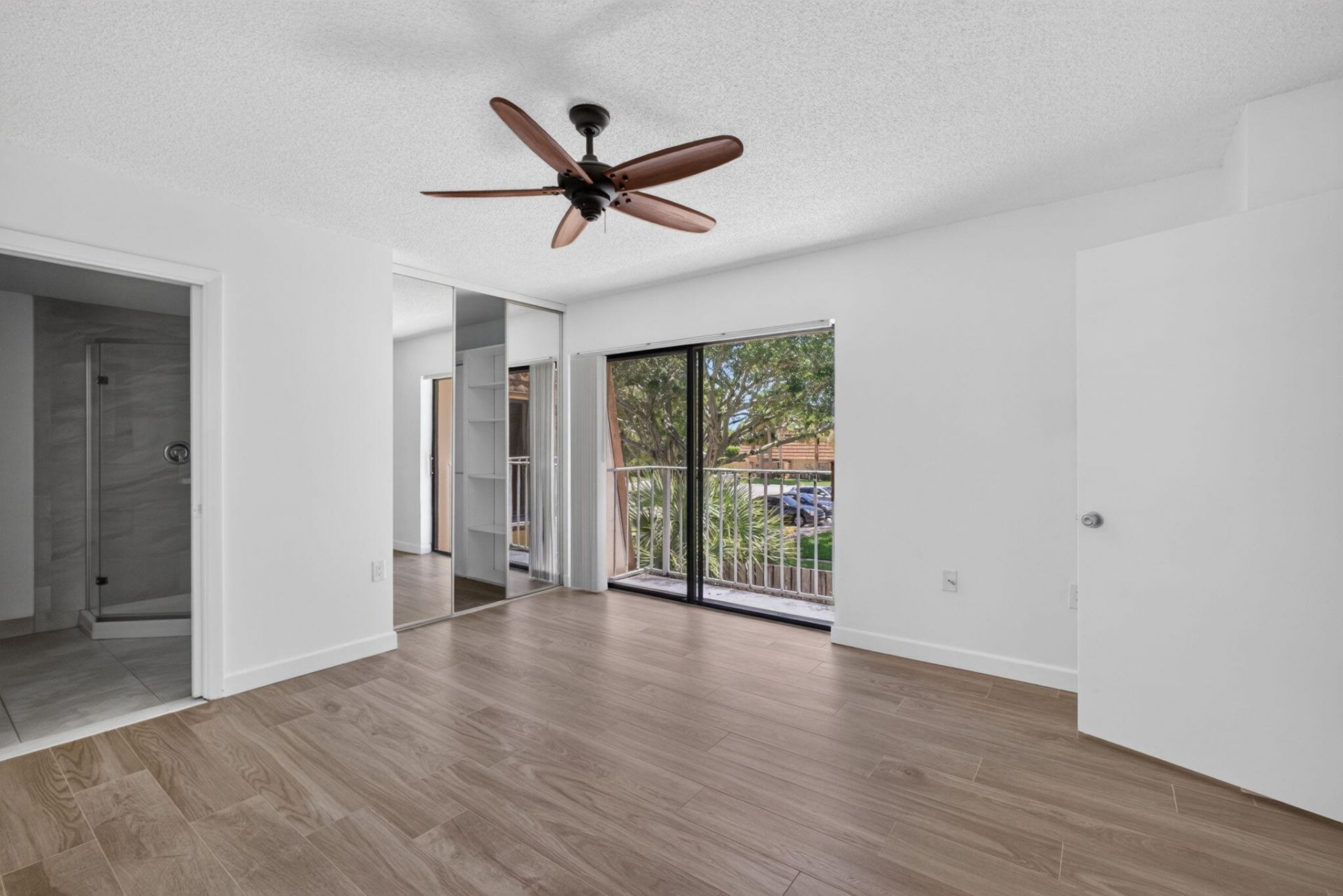 851 Blue Ridge Circle, West Palm Beach, FL 33409 Photo