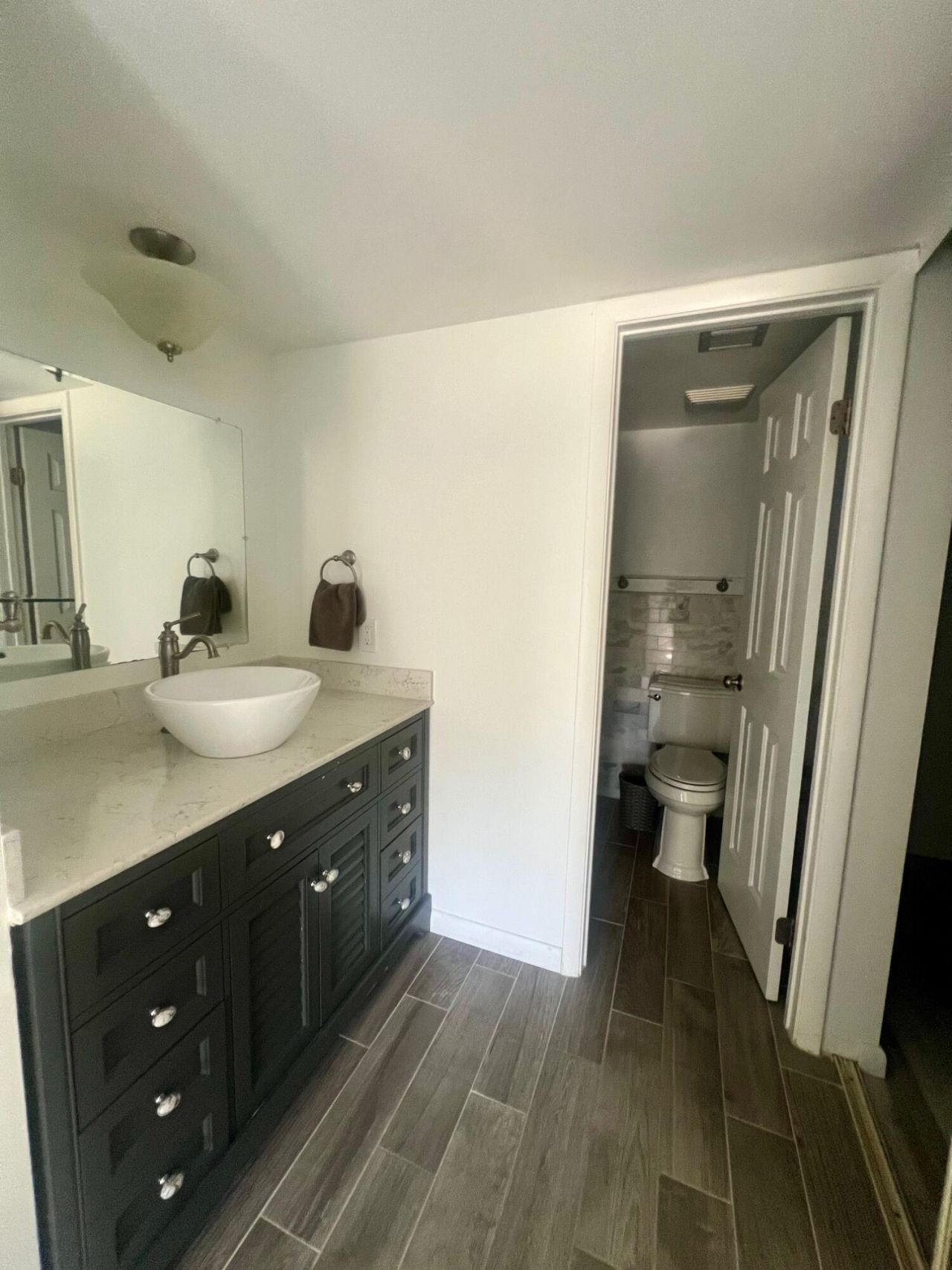 3516 Whitehall Drive, Unit 301, West Palm Beach, FL 33401 Photo