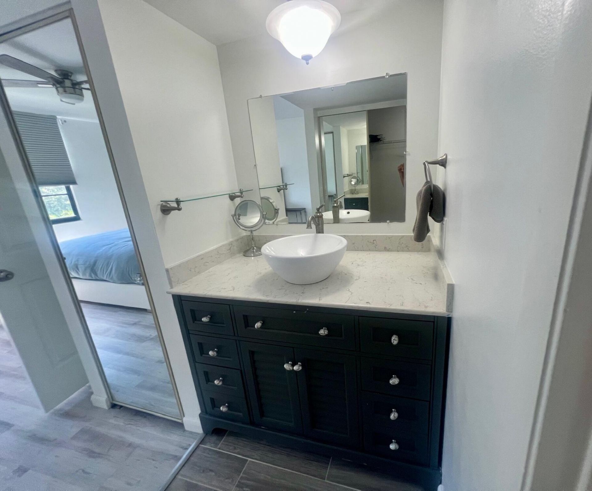 3516 Whitehall Drive, Unit 301, West Palm Beach, FL 33401 Photo