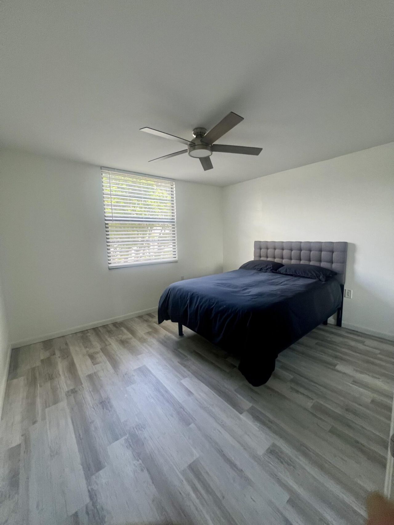 3516 Whitehall Drive, Unit 301, West Palm Beach, FL 33401 Photo