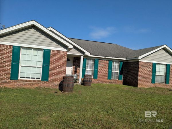 62539 Presley Road, Atmore, AL 36502