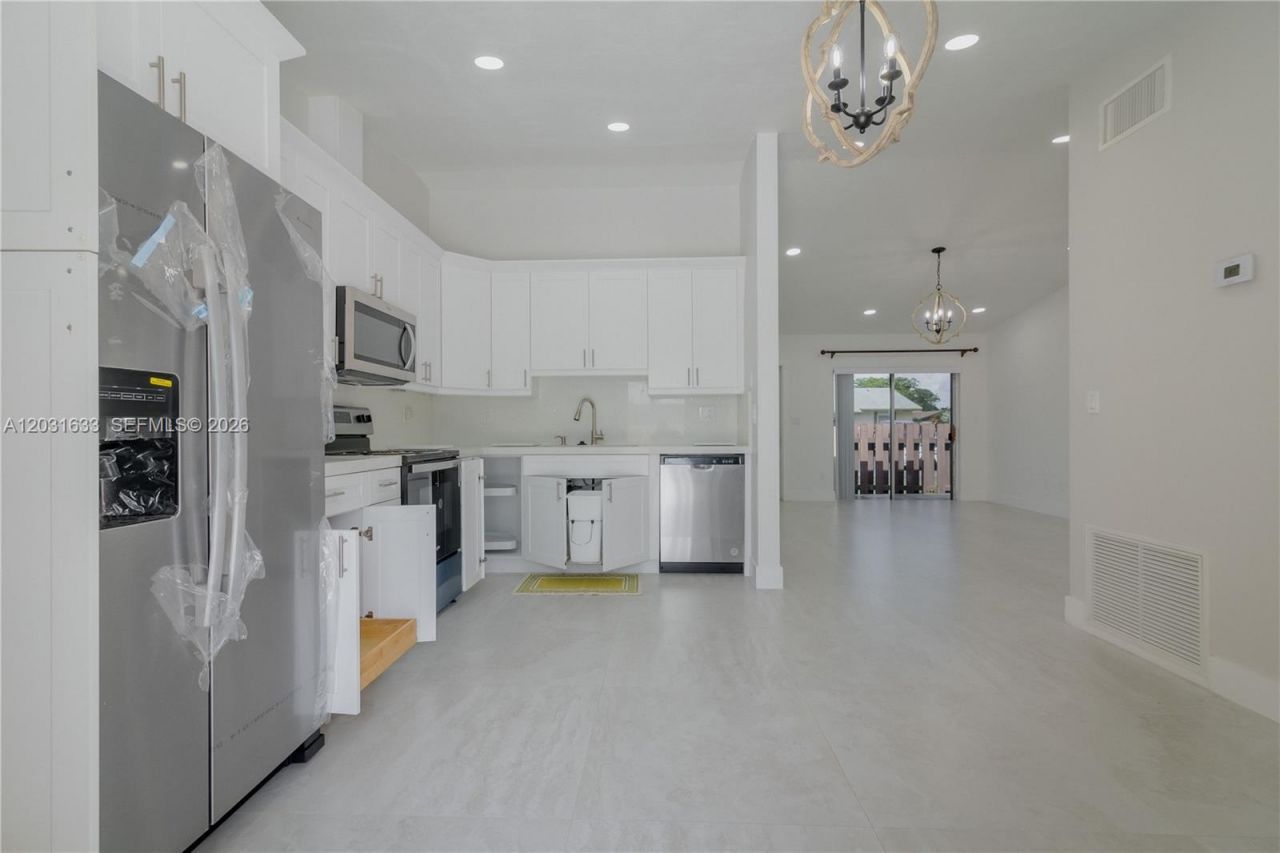 11903 SW 110th St Cir E , Unit 11903, Miami, FL 33186 Photo
