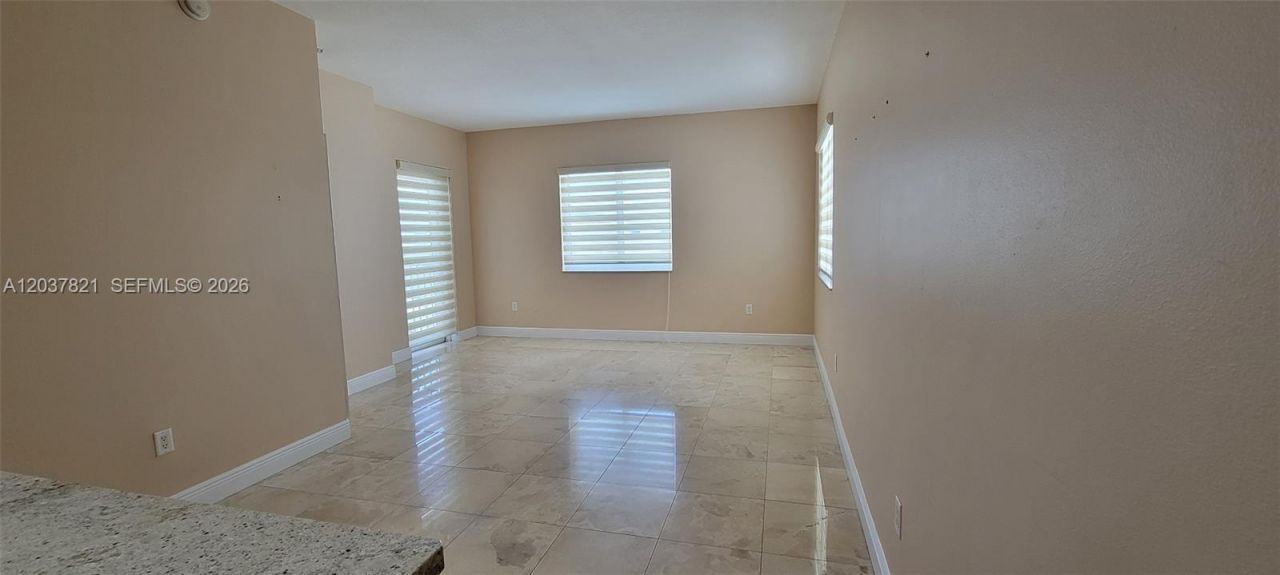 10 Aragon Ave , Unit 901, Coral Gables, FL 33134 Photo