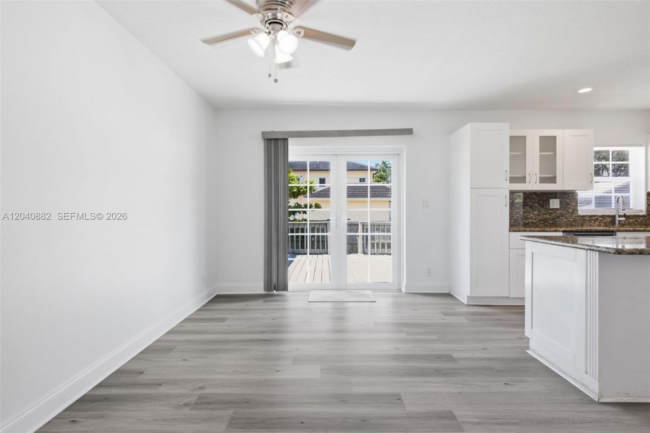 816 Johnson St , Hollywood, FL 33019 Photo