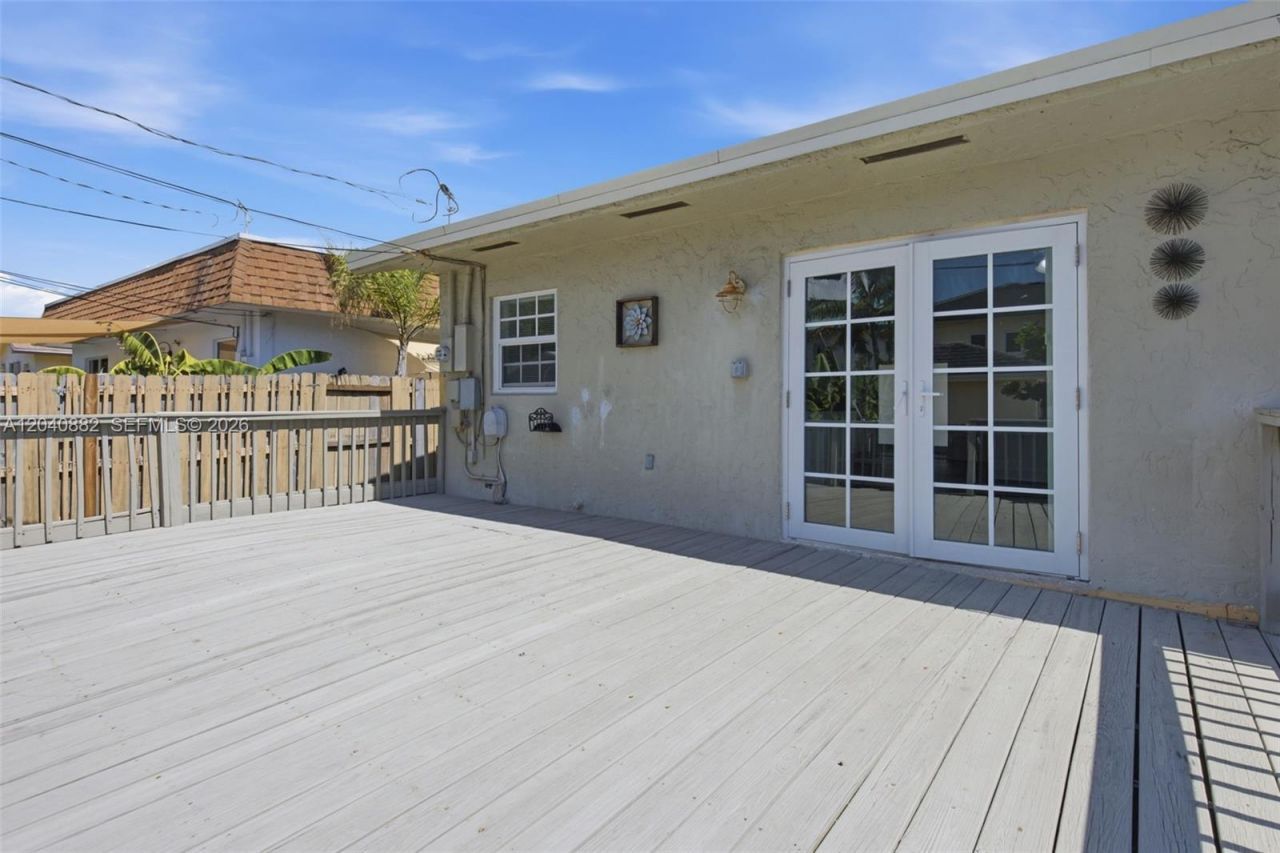 816 Johnson St , Hollywood, FL 33019 Photo
