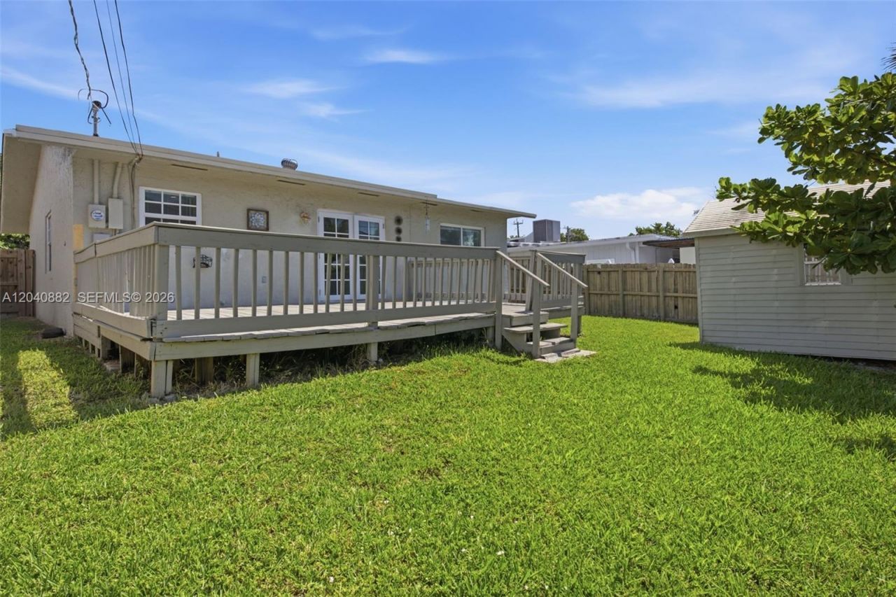 816 Johnson St , Hollywood, FL 33019 Photo