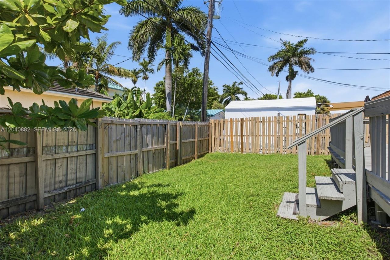 816 Johnson St , Hollywood, FL 33019 Photo