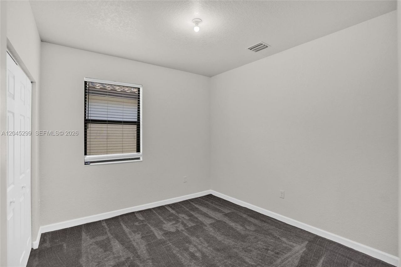 2502 NE 1st St , Homestead, FL 33033 Photo