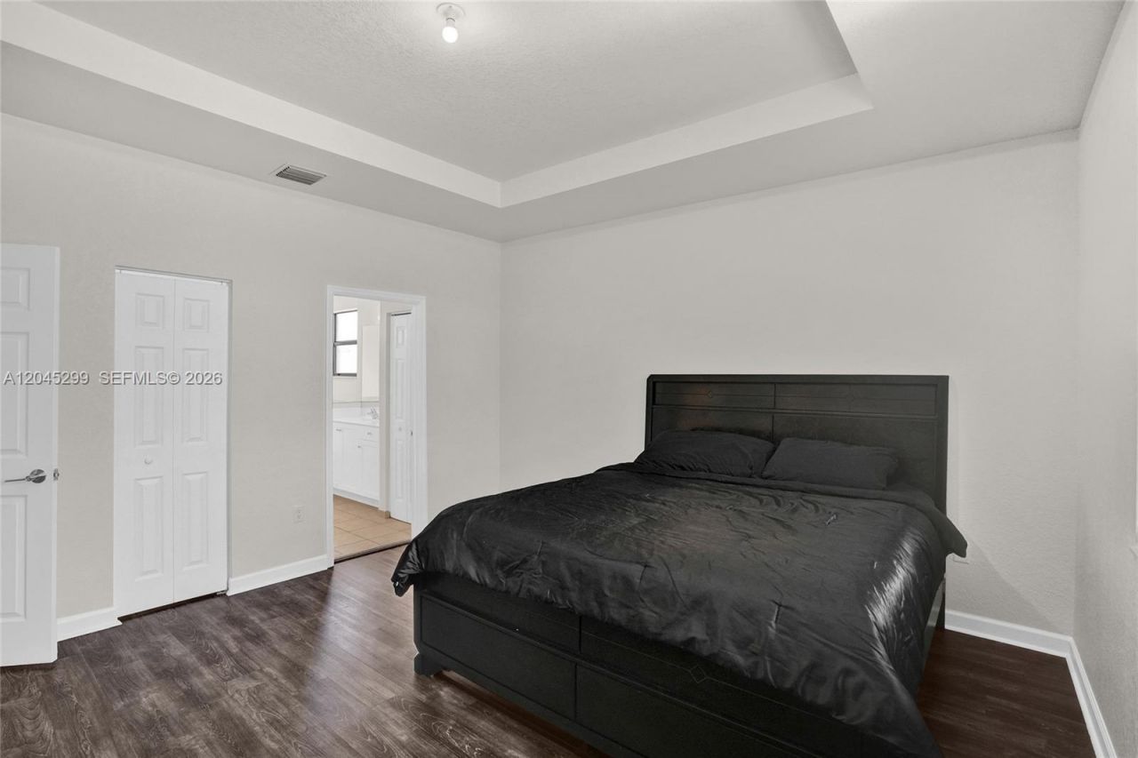 2502 NE 1st St , Homestead, FL 33033 Photo