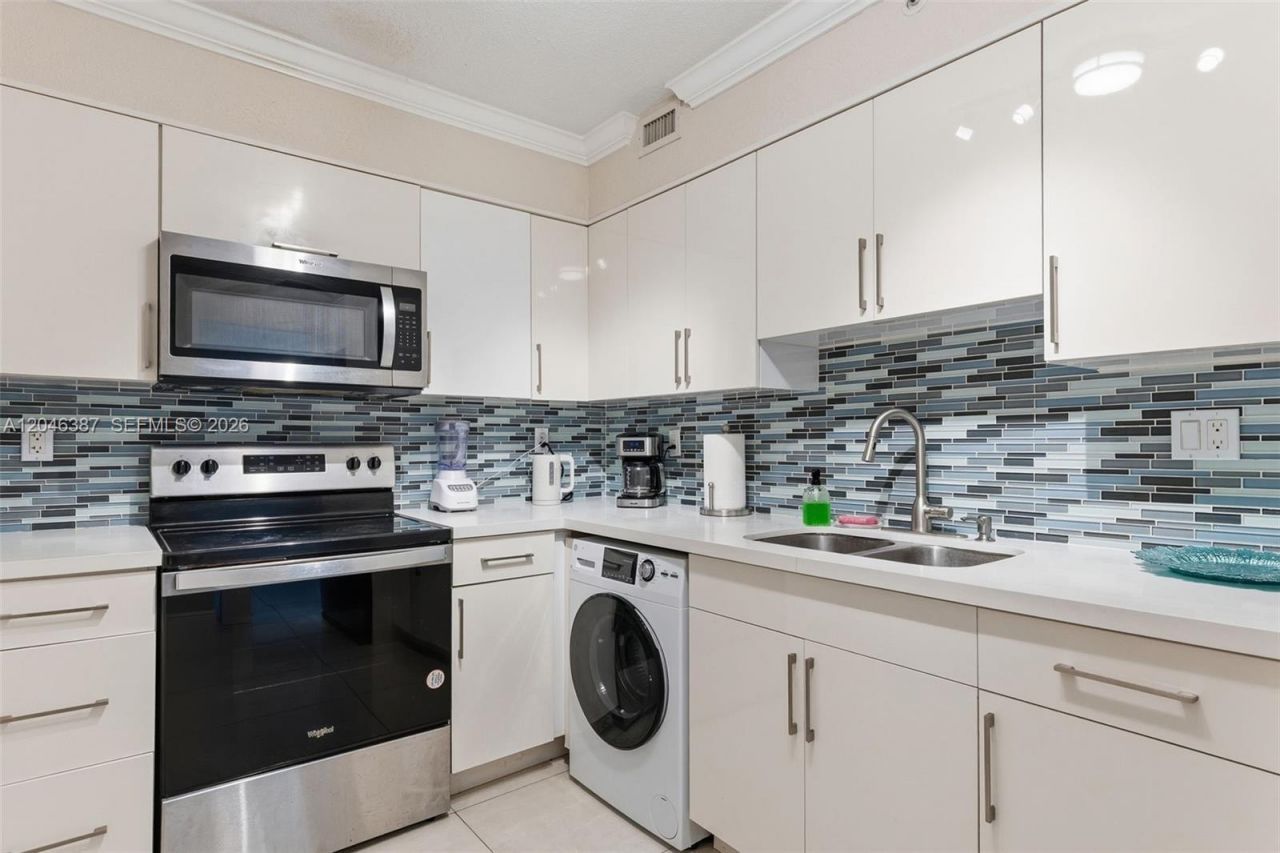 2501 S Ocean Dr , Unit 438, Hollywood, FL 33019 Photo