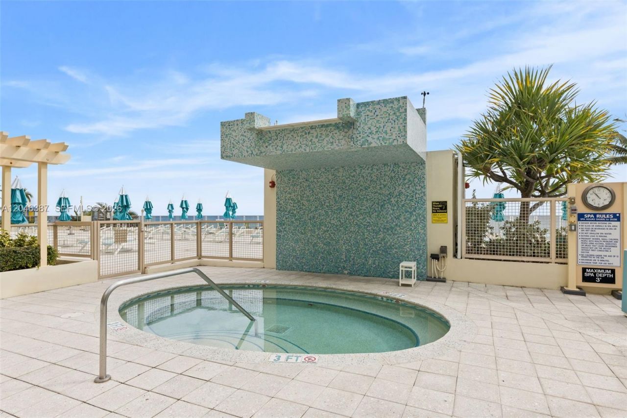 2501 S Ocean Dr , Unit 438, Hollywood, FL 33019 Photo